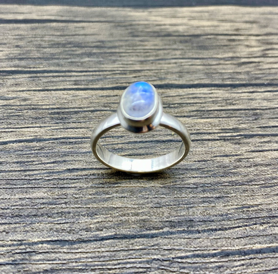 Ring - Moonstone Small Oval